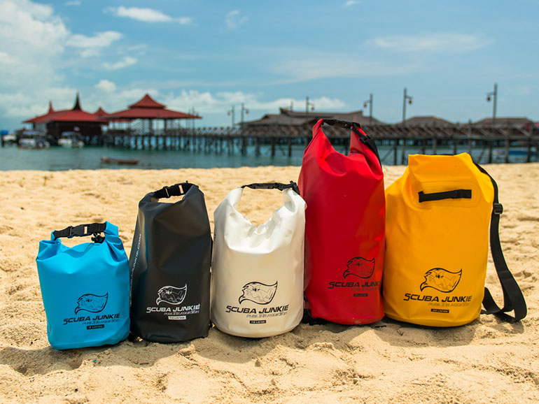 dry bags scuba junkie