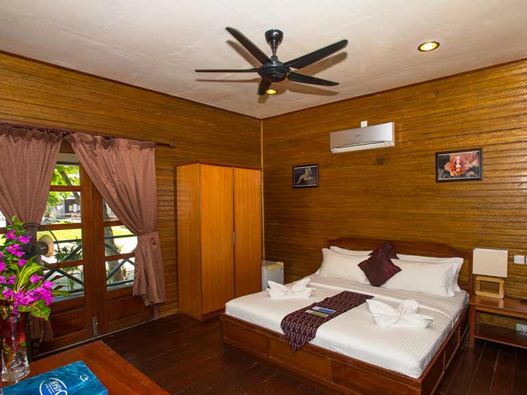 vip room mabul beach resort inside